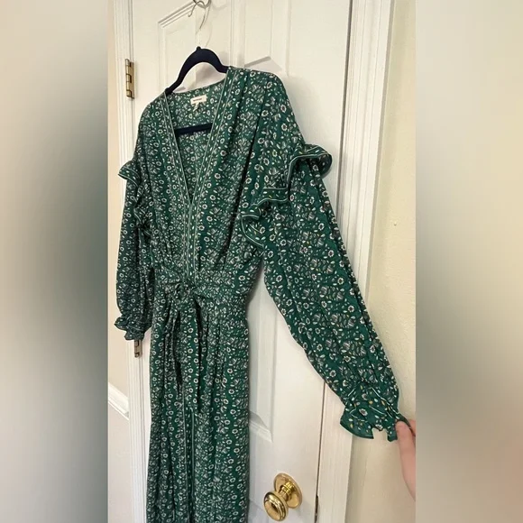 ‼️SOLD‼️NWOT Max Studio Long Sleeve Green Floral Midi Dress With Ruffle Details - Picture 9 of 9